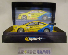 VOITURE 1/32 OPEL ASTRA V8