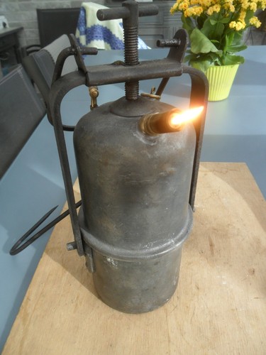 Lampe carbure acetylene - carbure, /