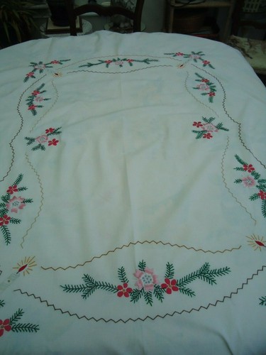 Ancienne nappe brodee bougie - ,