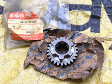 Suzuki B100 B100P B105P B120 RV90 3rd Driven Gear 25T NOS Genuine 24331-07000