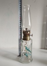 LAMPE A PETROLE  VINTAGE AVEC