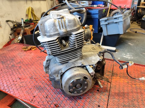 Moteur honda 250 81 - cb, 81-84