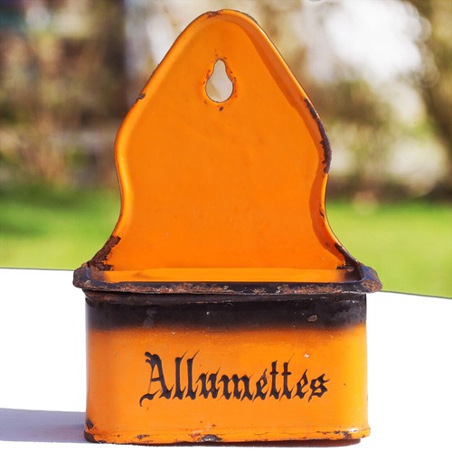 Ancienne boîte allumettes - à,