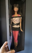 Gorgeous Mattel 2007 Top Model Hair Wear Teresa Barbie Doll