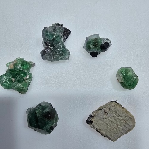 Lot pierres fluorite - de, :