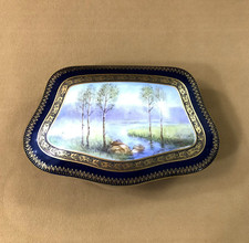 LIMOGES porcelain candy box / jewelry box painted landscape decor signed