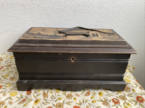 Ancien petit coffre bois - petit,
