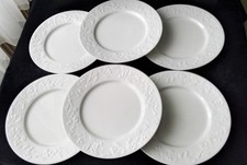 6 Assiettes  plates en porcelaine de Limoges blanche