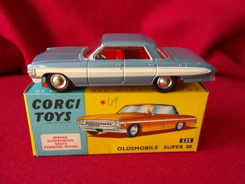 Corgi toys oldsmobile super - corgi,