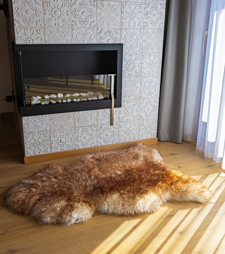 Peau mouton veritable - de,