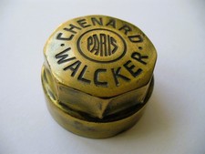 CHENARD & WALKER - cache moyeu