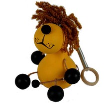Suspension bois lion ressort – jouet déco pendu enfant