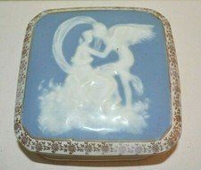 Limoges porcelain square jewelry box leg on leg