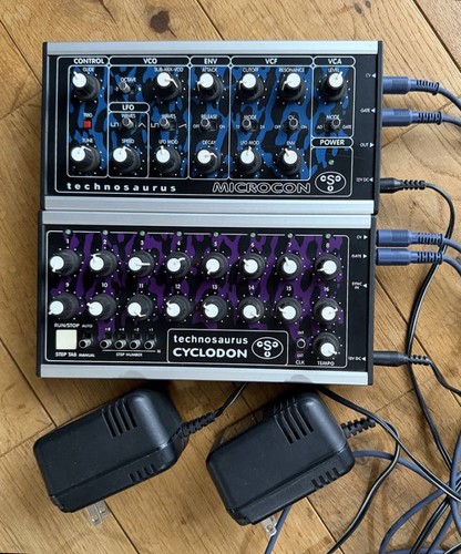 Technosaurus microcon analog - technosaurus,