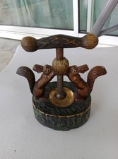Ancien Casse Noix Écureuil