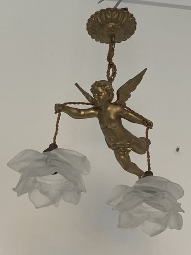 Superbe petit lustre - superbe,