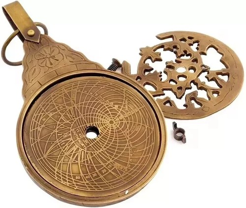Réplique vintage astrolabe - réplique,