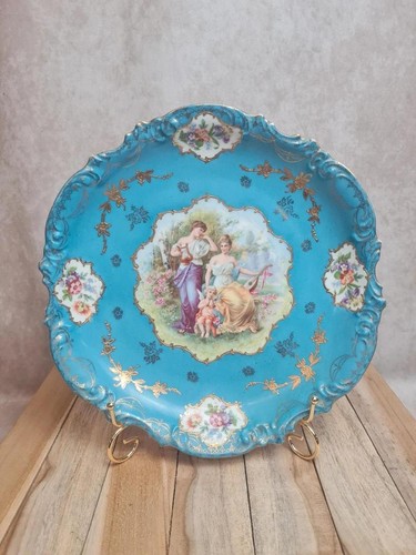 Plat mural ancien - , porcelaine