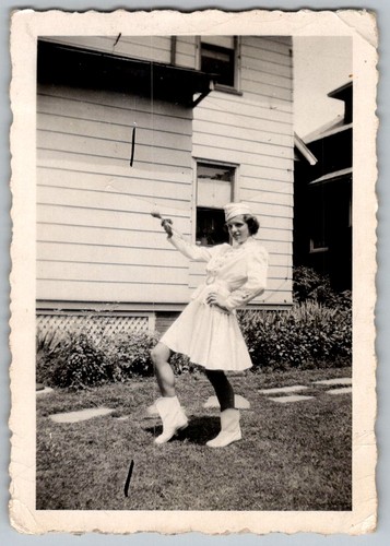 Vtg snapshot majorette - b&w,
