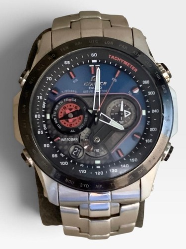 Montre solaire robuste