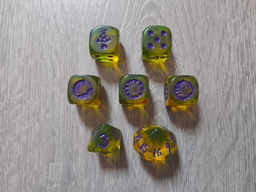 Blood bowl snotling team dice - bowl,