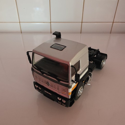 Miniature ixo tracteur - :, seul