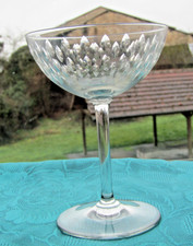 Coupes a champagne en cristal