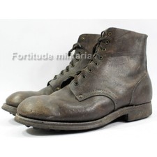 Brodequins Français M-1945 datés 1952 - Armée Française  ( matériel original )