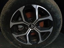 205/60/16 JANTE / 2625321 POUR