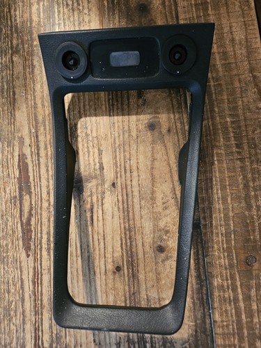 Center console bezel frame