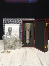 Neumann U 87 Ai Studio Set of Condenser Studio Microphone, EA 87 Shock Mount