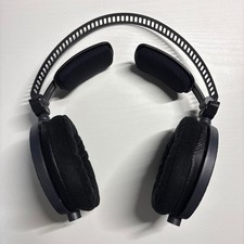 Casque de référence