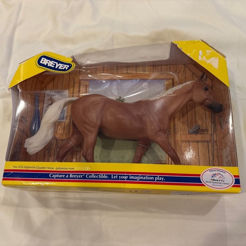 Breyer horses classic series - horses,