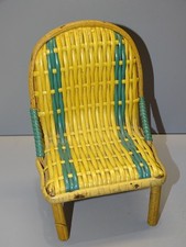 -JOLI PETITE CHAISE de POUPEE