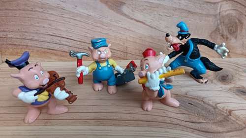 Figurines pvc loup et les - figurines,