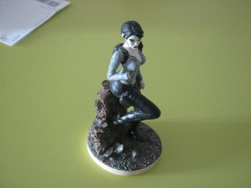 Figurine lara croft tomb - lara,