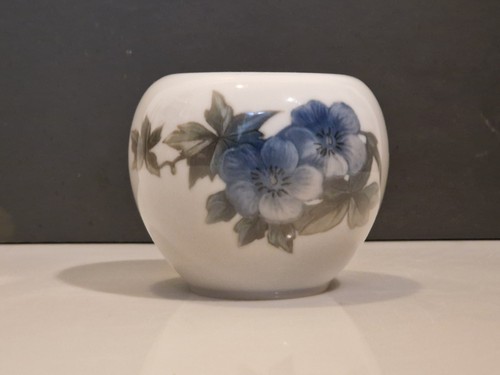 Royal copenhagen vintage - royal,