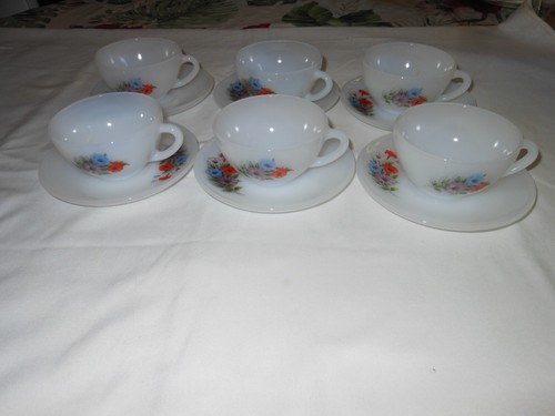 Tasses café et sous - 6,