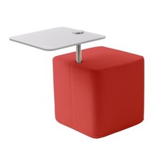 Housse coloris rouge, pour