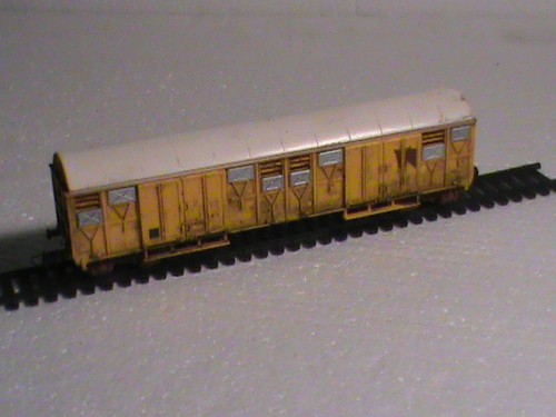 Grand wagon couvert - grand, couvert:ho