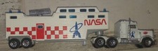1981 NASA PETERBIT LOW BED TRAILER MATCHBOX TRUCK + TRAILER