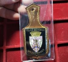 #128-1 ~ Pucelle / Insigne /