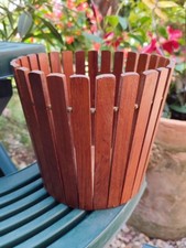 ANCIEN CACHE-POT LAMELLES DE