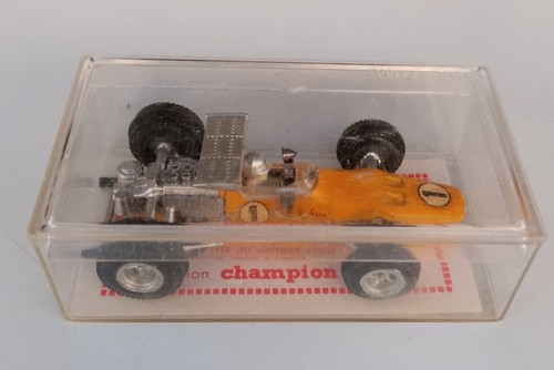 Voiture miniature 66 - miniature, 1/66