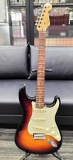 Guitare électrique FENDER USA AMERICAN PROFESSIONAL STRAT RW