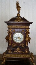 ANTIQUE OAK CASED MANTEL CLOCK
