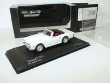 TRIUMPH TR6 1968 Blanc