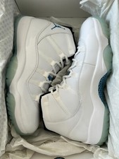 NIKE AIR JORDAN 11 RETRO XI