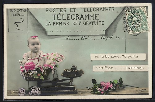 Bébé sur une balance