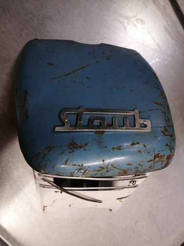 Capot moteur staub - (origine),